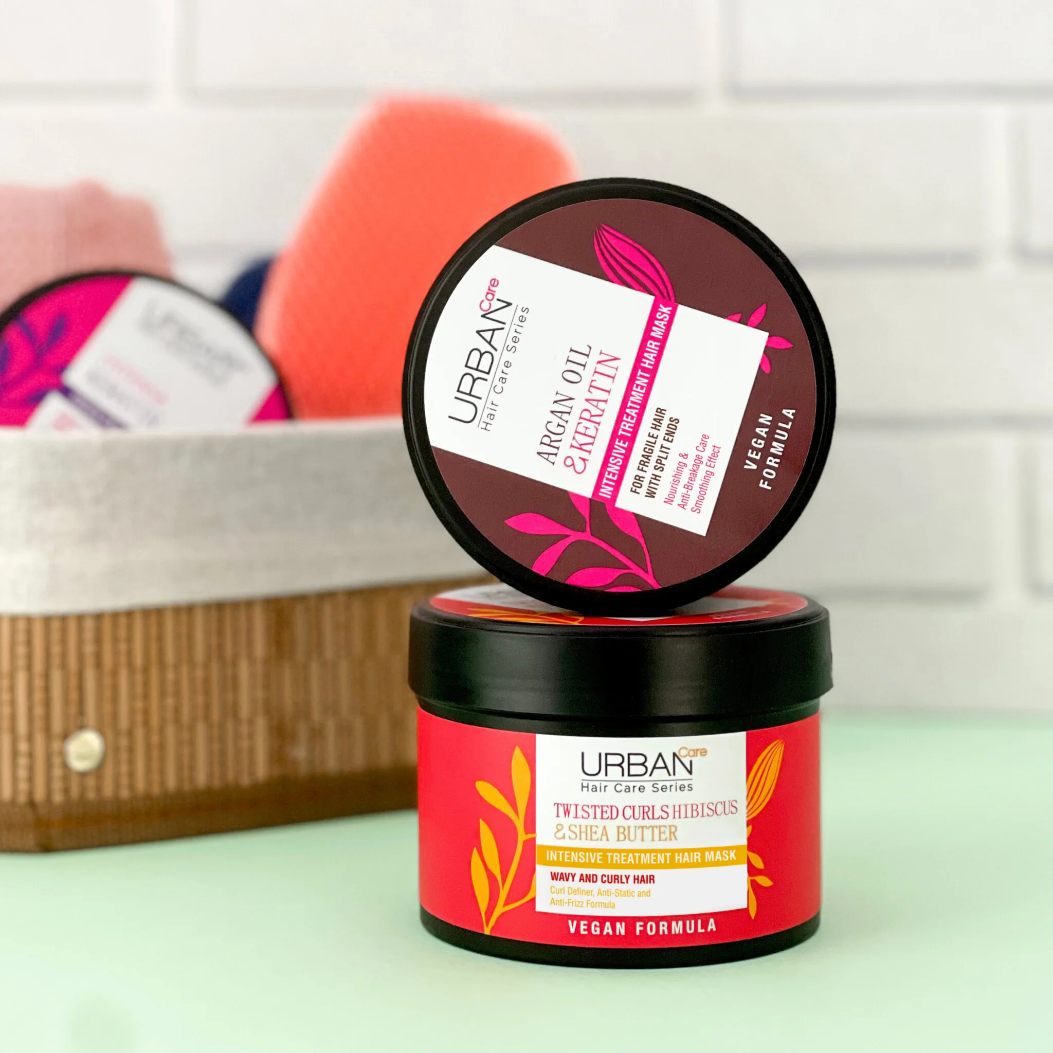 Argan Oil & Keratin Intensive Hairmask - 230ml - Image 3