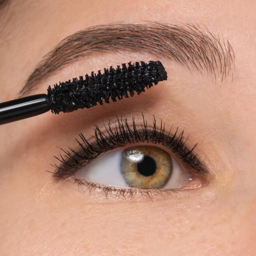 All In One Mineral Mascara - 10ml - Image 2