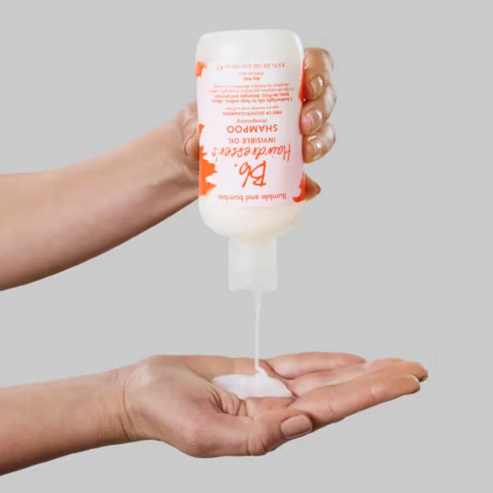 Hairdresser's Invisible Oil Sulfate Free Shampoo - 250ml - Image 3