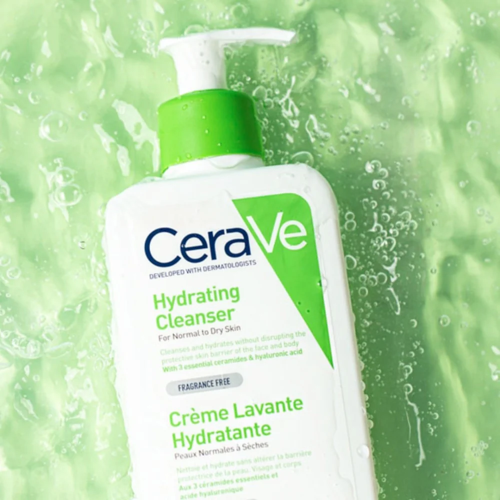 Hydrating Cleanser - Image 6