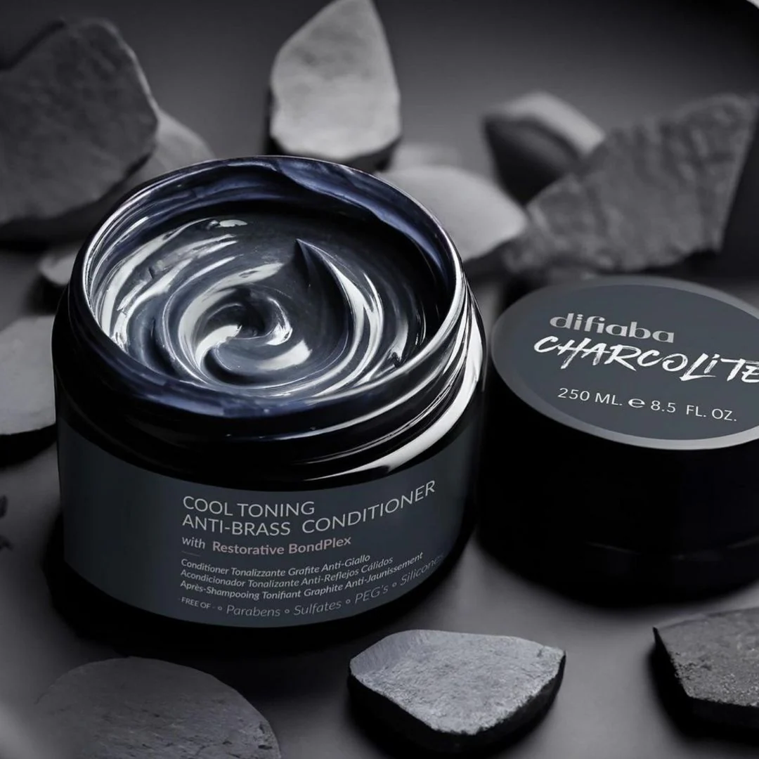 Charcolite Cool Toning Anti-Brass Conditioner - Image 3