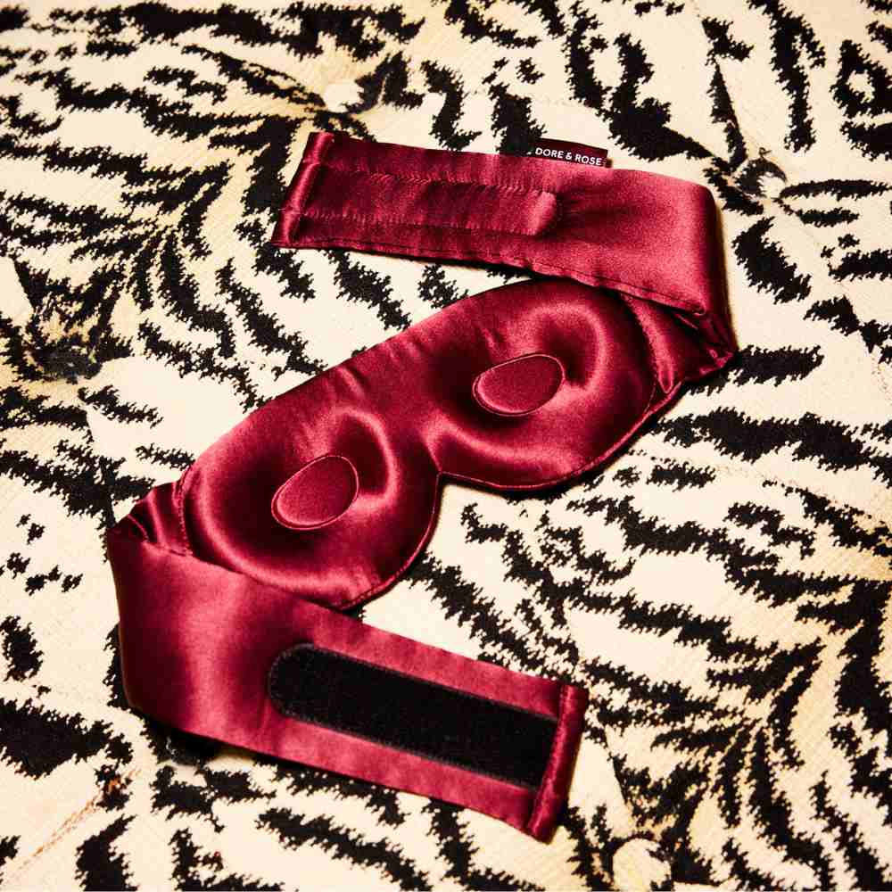 Aura Mask Burgundy - Image 5