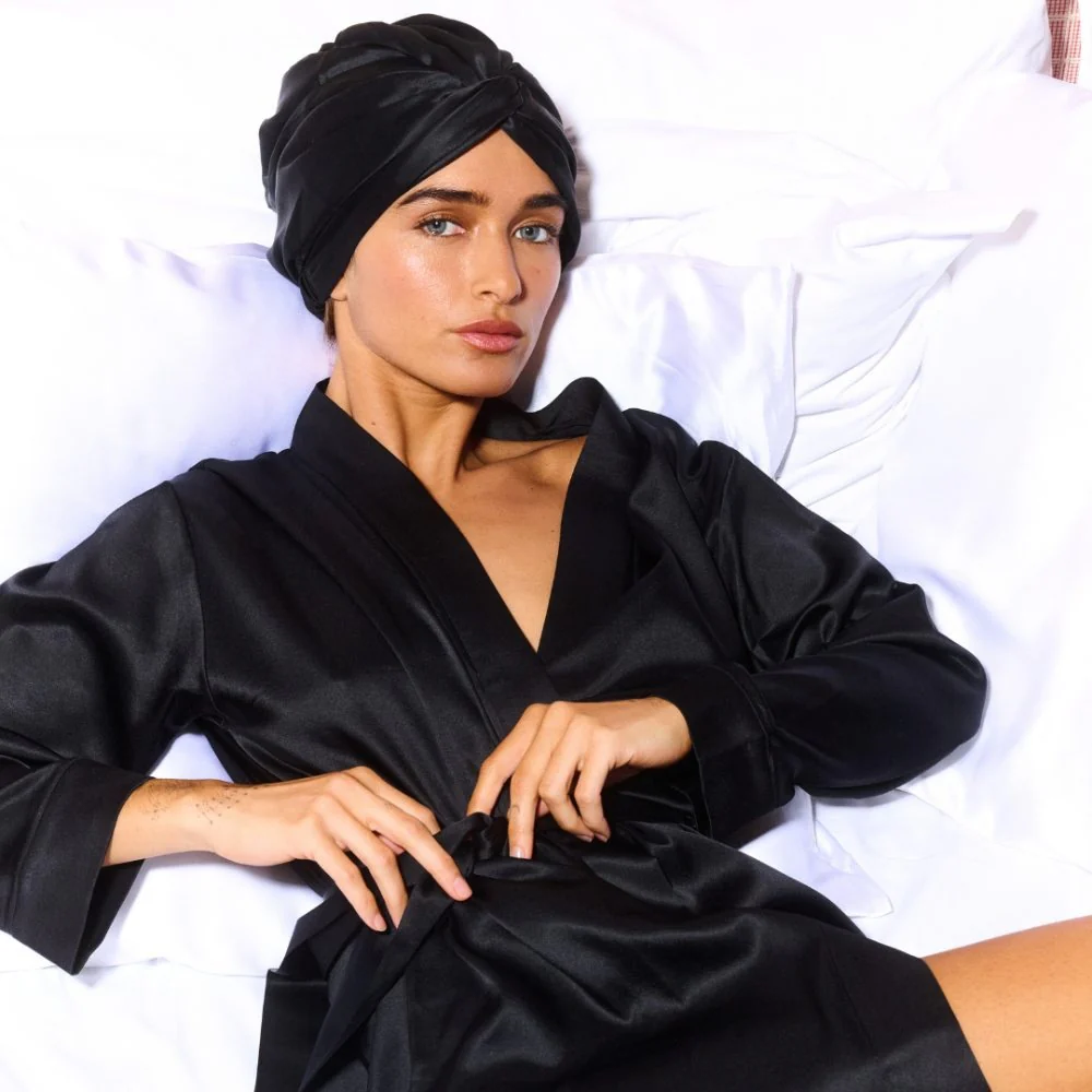 Premium Silk Bonnet Black - Image 2