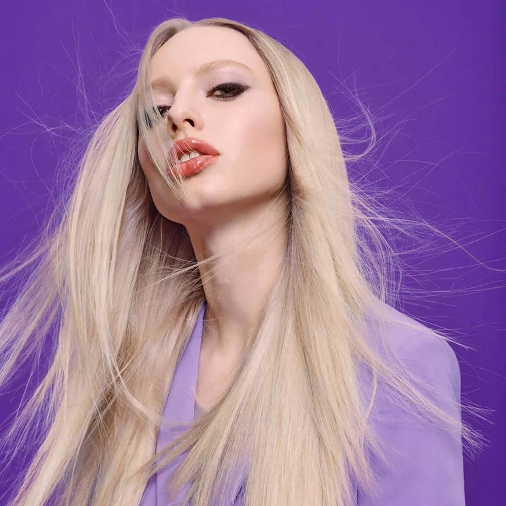 Clean Blonde Violet Toning Shampoo - Image 4