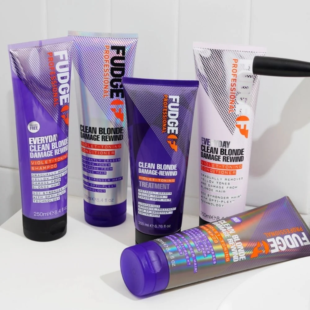 Everyday Clean Blonde Damage Rewind Violet Conditioner - 250ml - Image 3