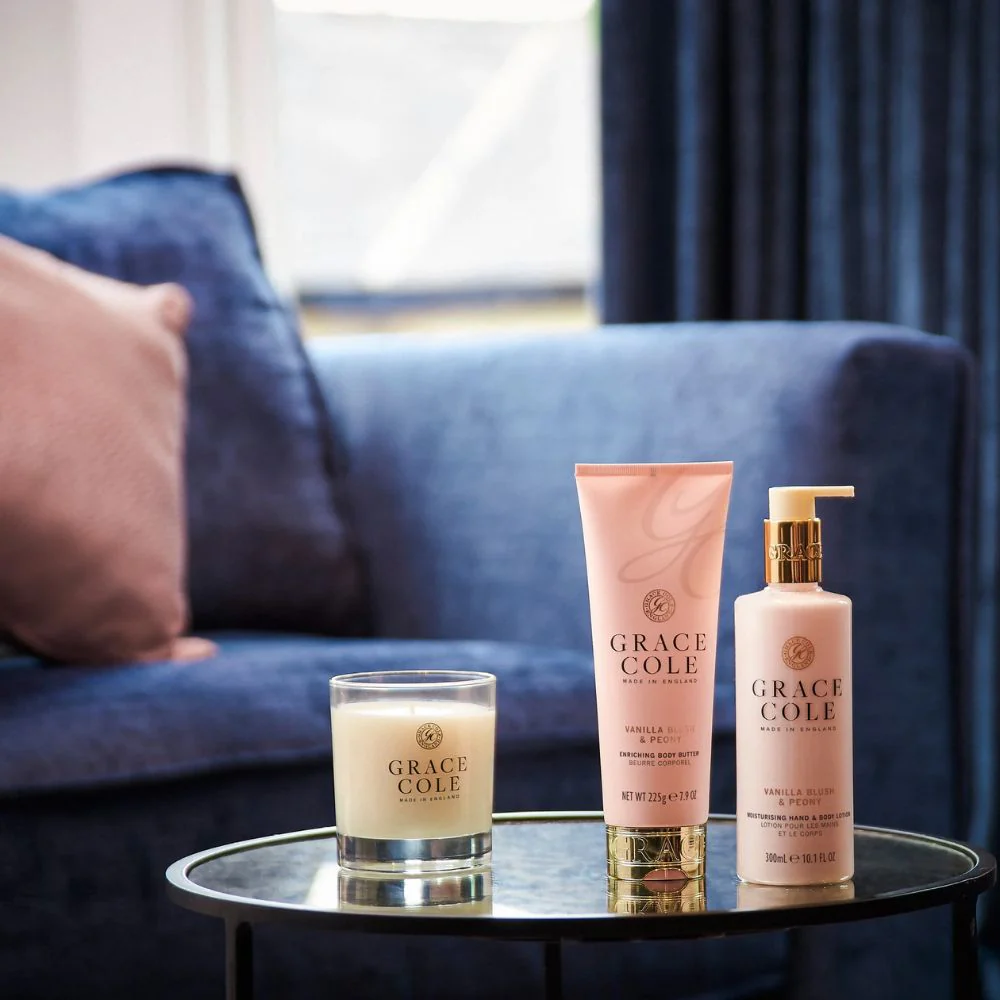 Vanilla Blush & Peony Candle - 200gr - Image 2