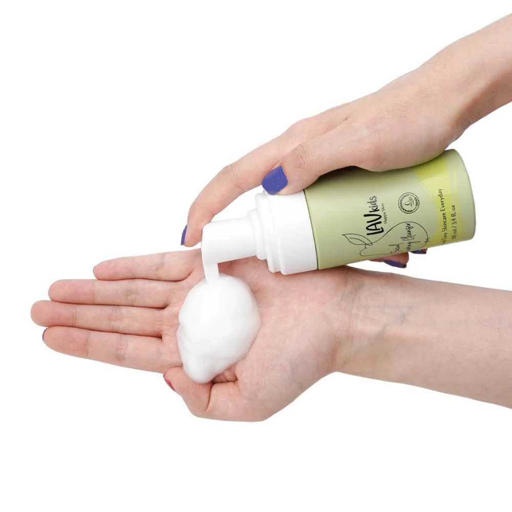 Facial Foaming Cleanser - 100ml - Image 3