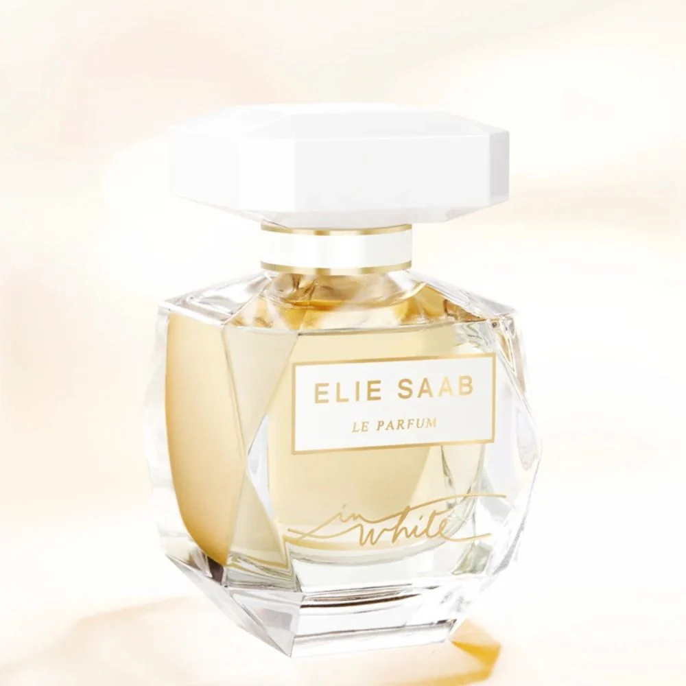 Le Parfum In White Eau de Parfum - 30ml - Image 3