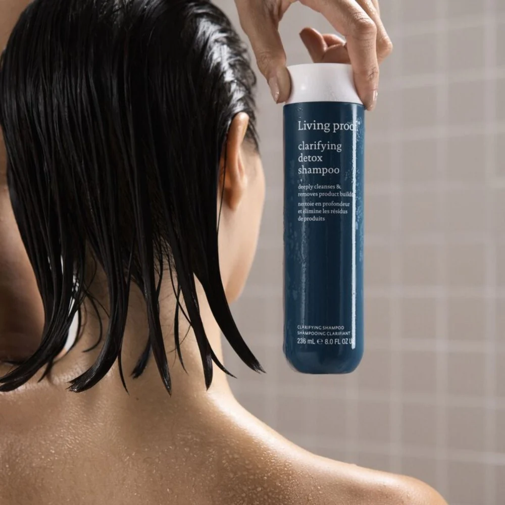 Clarifying Detox Shampoo - 236ml - Image 7