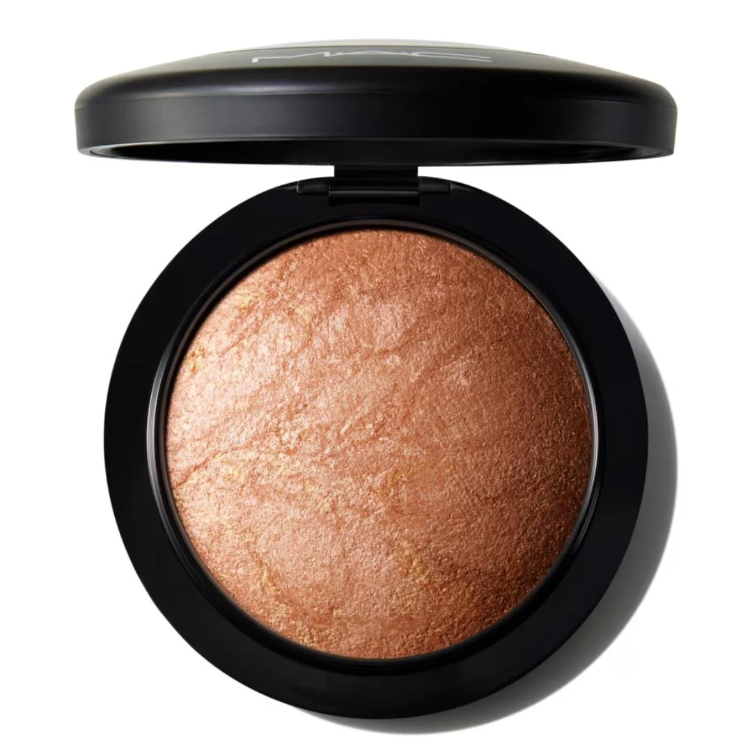 Mineralize Skinfinish Highlighter - Image 3