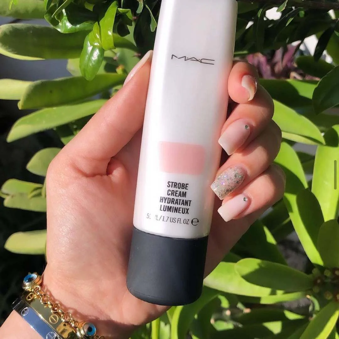 Mini Strobe Cream Highlighter - 15g. - Image 4