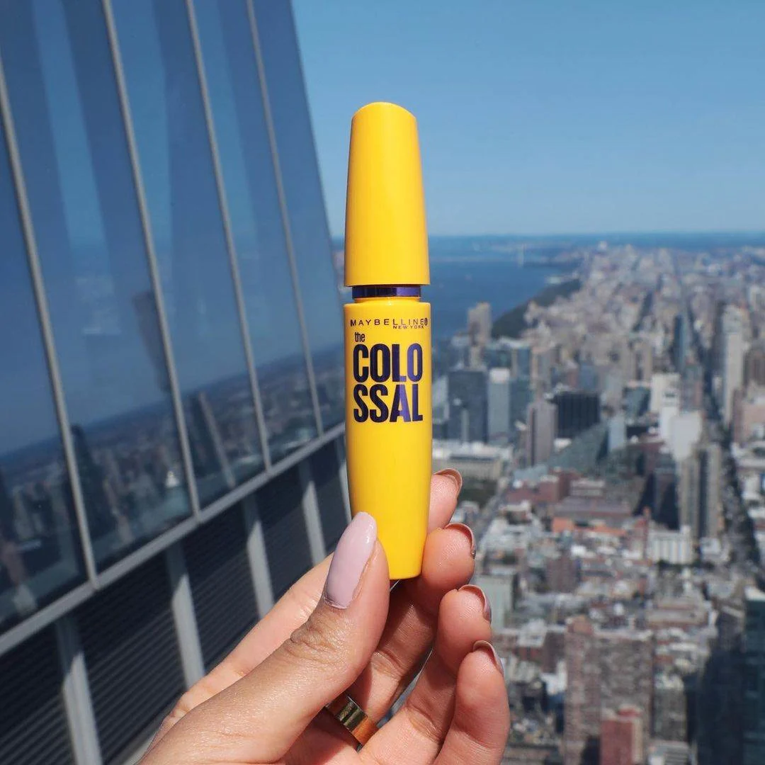 Volume Express Colossal Mascara Glam - Black - 10,7ml - Image 2