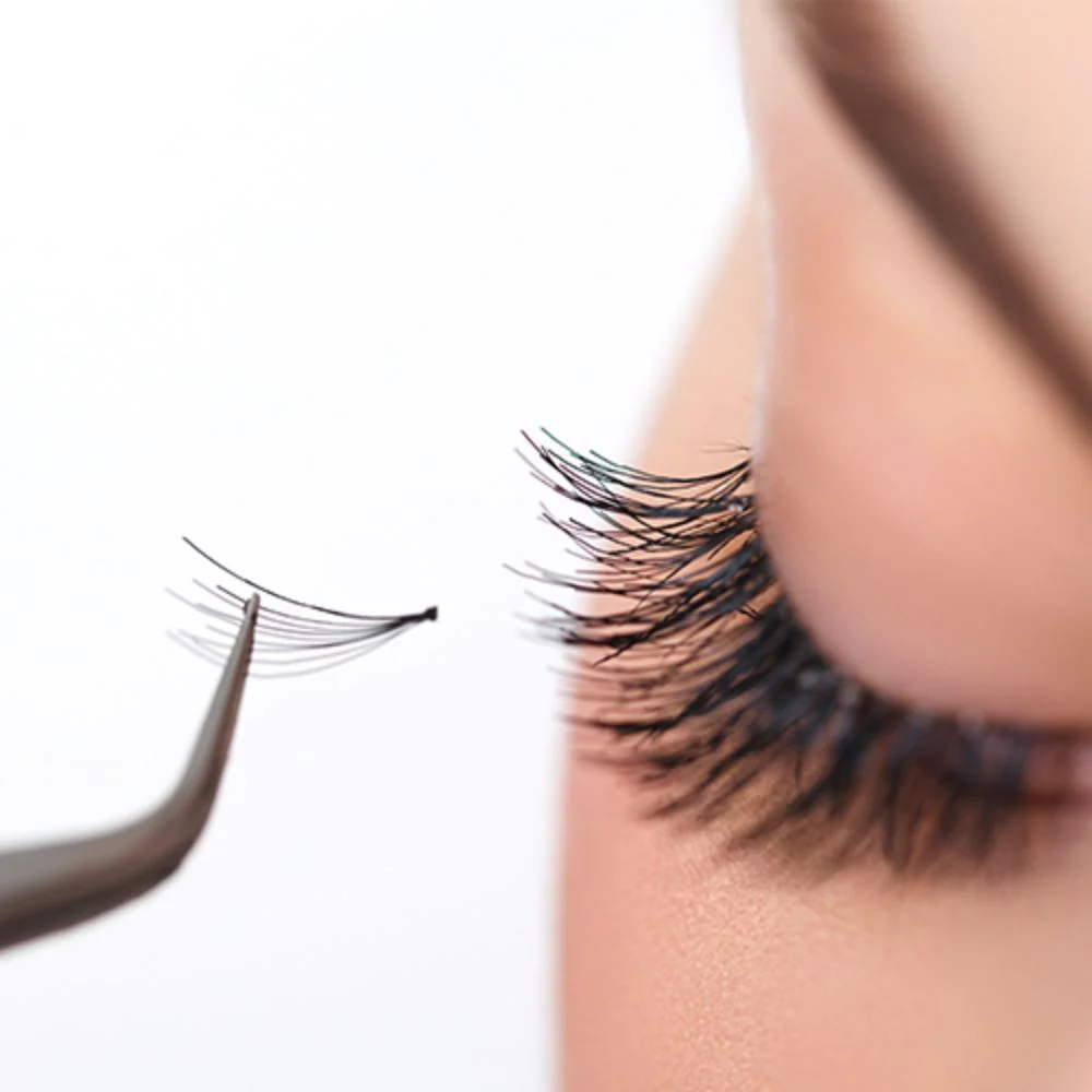Eyelash Tweezer - Image 4