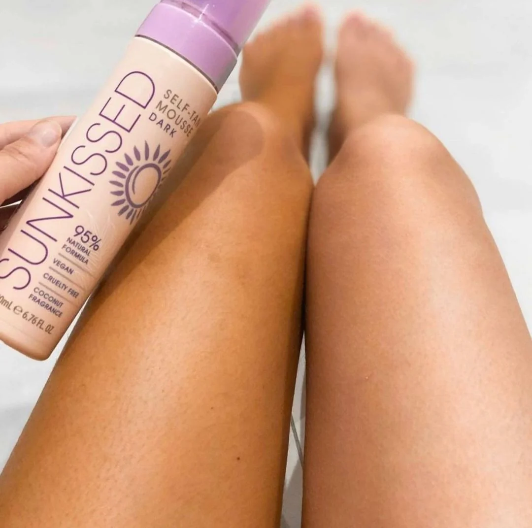 Professional Dark Self Tan Mousse - 200ml - Image 2