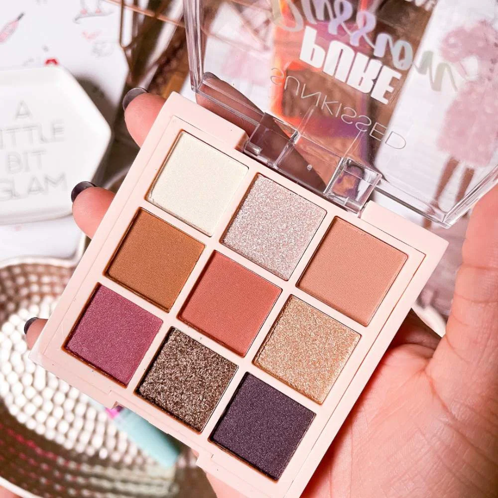 Pure Passion Eyeshadow Palette - 9 x 1g - Image 2