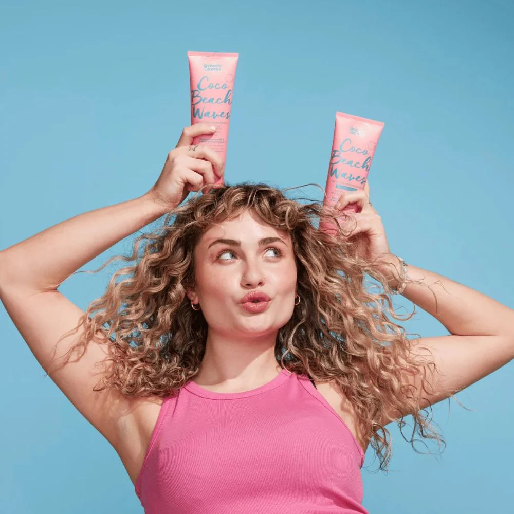 Boho Beach Waves Moisture Replenishing Shampoo - 250ml - Image 2